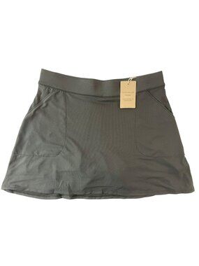 Peter Millar Sally Essential Women's 15" Golf Skort Wicking Stretch Wmn's S NWT